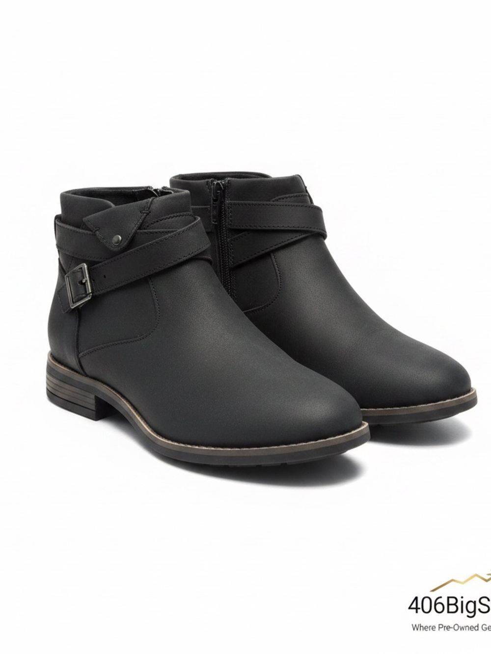 Clarks Collection Ankle Boots — Women's 7W — NEW WITH TAGS